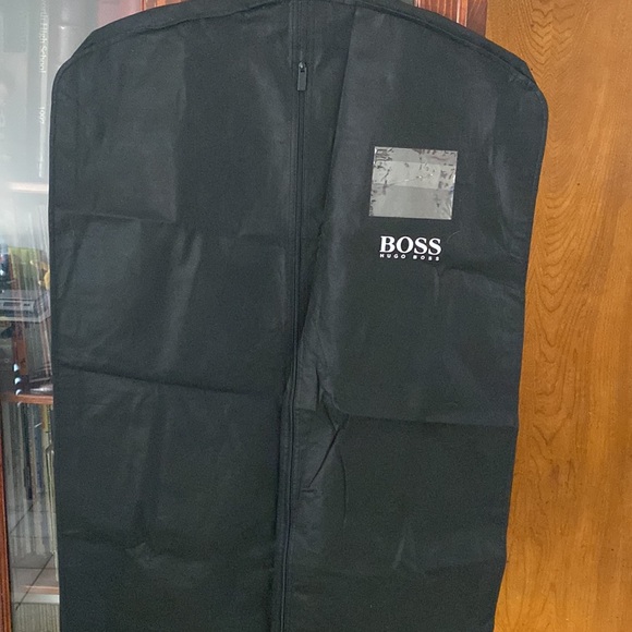 Hugo Boss Garment Bag - Picture 2 of 12